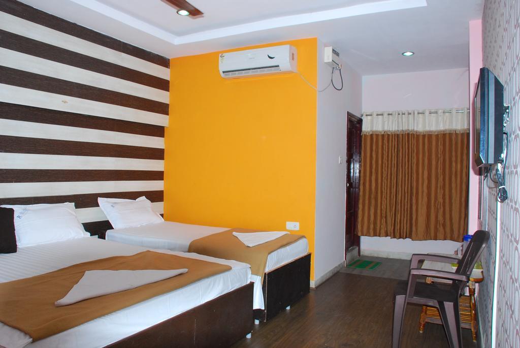 Hotel Jayalakshmi Residency Tirupati Pokoj fotografie