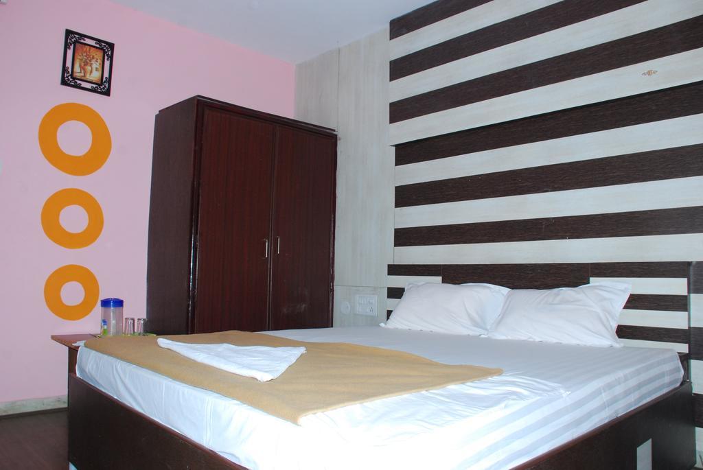 Hotel Jayalakshmi Residency Tirupati Pokoj fotografie